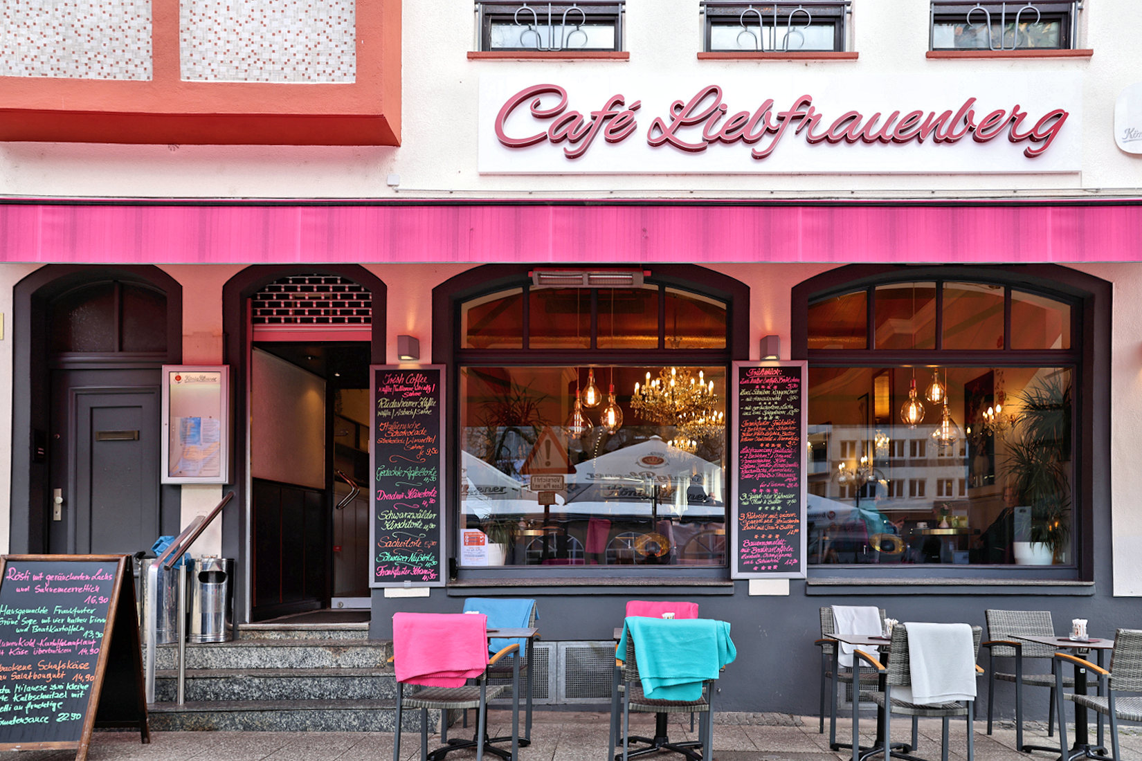 Cafe Liebfrauenberg Außenansicht